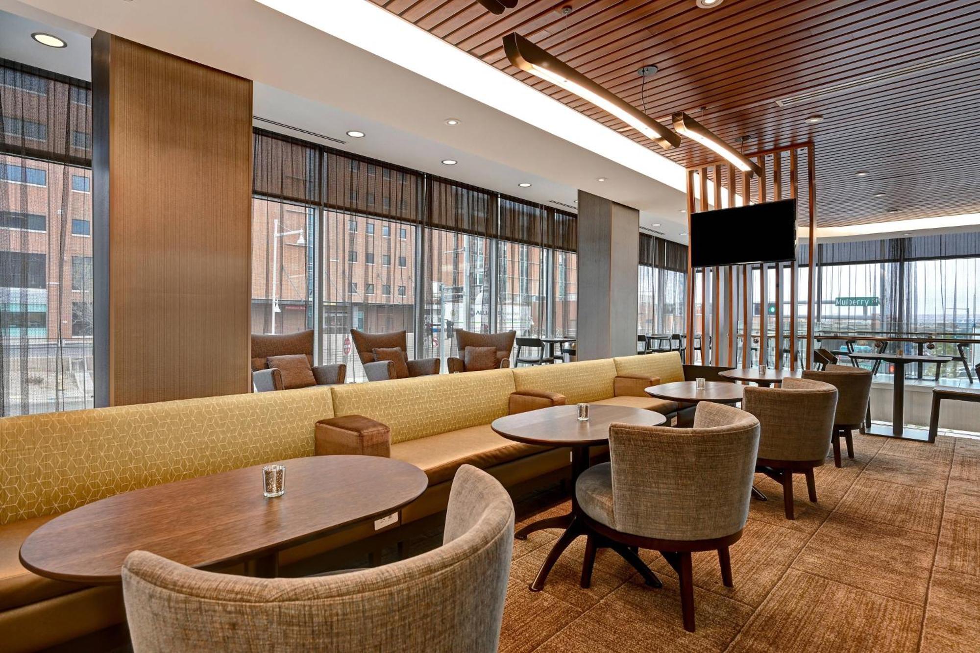 Springhill Suites By Marriott Albuquerque University Area Экстерьер фото